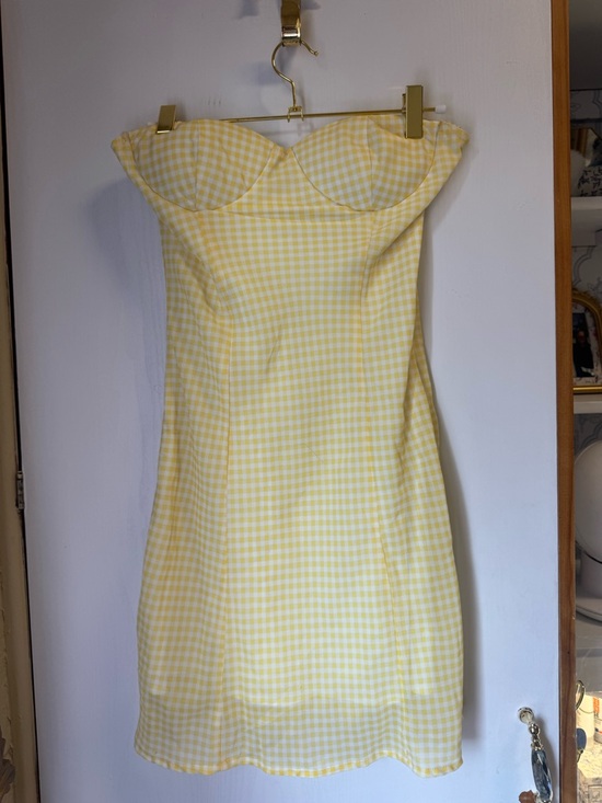 Princess Polly Dresses & Skirts - Princess Polly Strapless Yellow Gingham Mini Dress